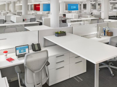 100s of High-quality Used Office Desks